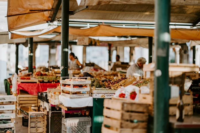 Oteviraci Doba Trznice Kudowa Zdroj019 (Kudowa Zdrój, době tržnice, otevírací době, otevírací dobu, otevírací době tržnice) Oteviraci Doba Trznice Kudowa Zdroj019
